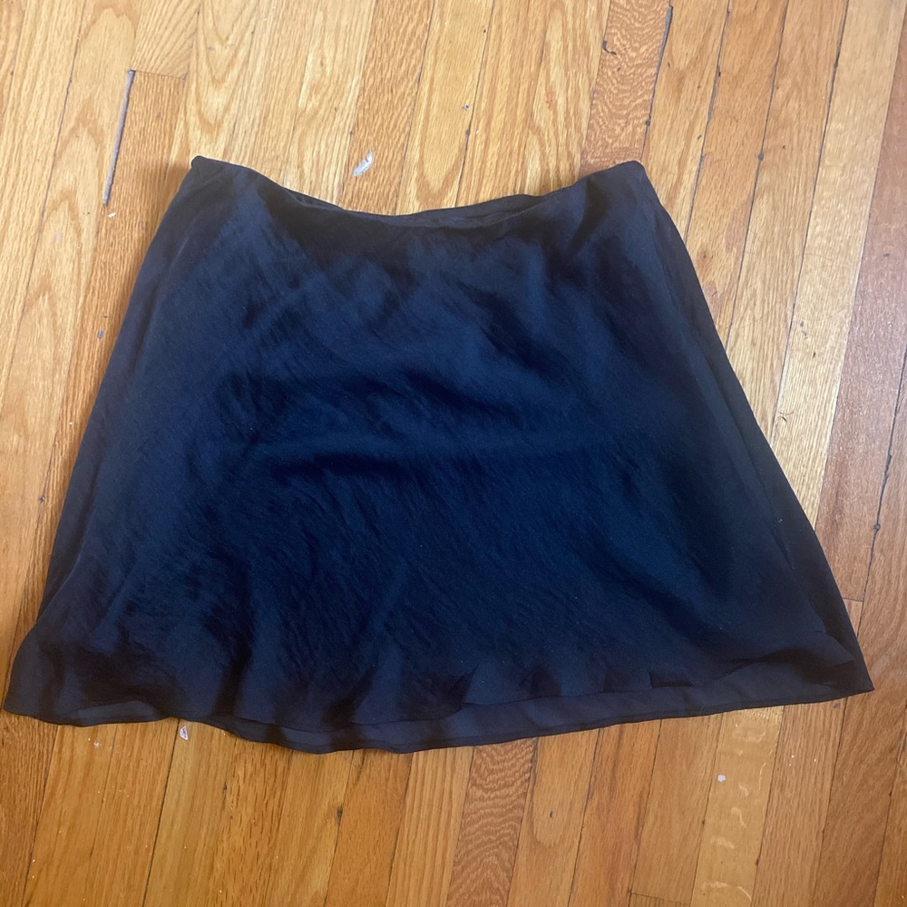Mid rise slip skirt